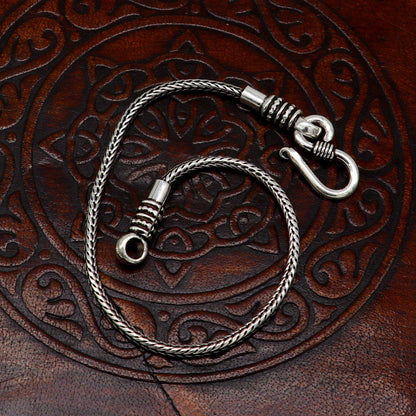 925 sterling silver wheat chain bracelet by Tribal Ornaments, elegant and stylish silver jewelry for girls.