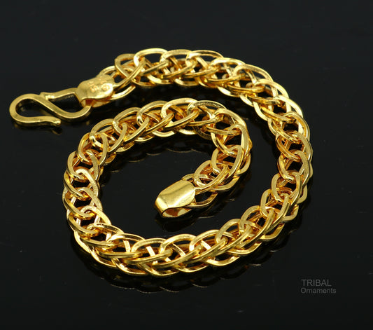 22kt yellow gold handmade vintage floral chain bracelet by TRIBAL ORNAMENTS, featuring a unique diamond cut design for unisex gift jewelry.