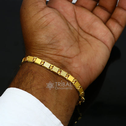 22K yellow gold handmade Royal Nawabi bar chain bracelet with diamond-cut design, crafted for men, by TRIBAL ORNAMENTS.