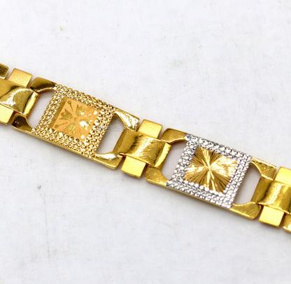 22kt yellow gold handmade men's bracelet with diamond-cut design, solid gold, hallmarked, crafted by TRIBAL ORNAMENTS.