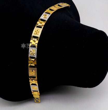 22kt yellow gold handmade solid men's bracelet with diamond-cut design, hallmarked and crafted by Tribal Ornaments.