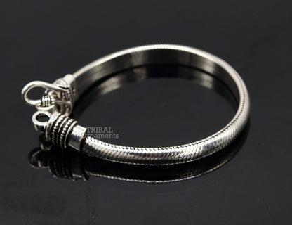 Unisex 6mm 925 sterling silver handmade snake chain bracelet with D-shape links, customizable half-round design by Tribal Ornaments.