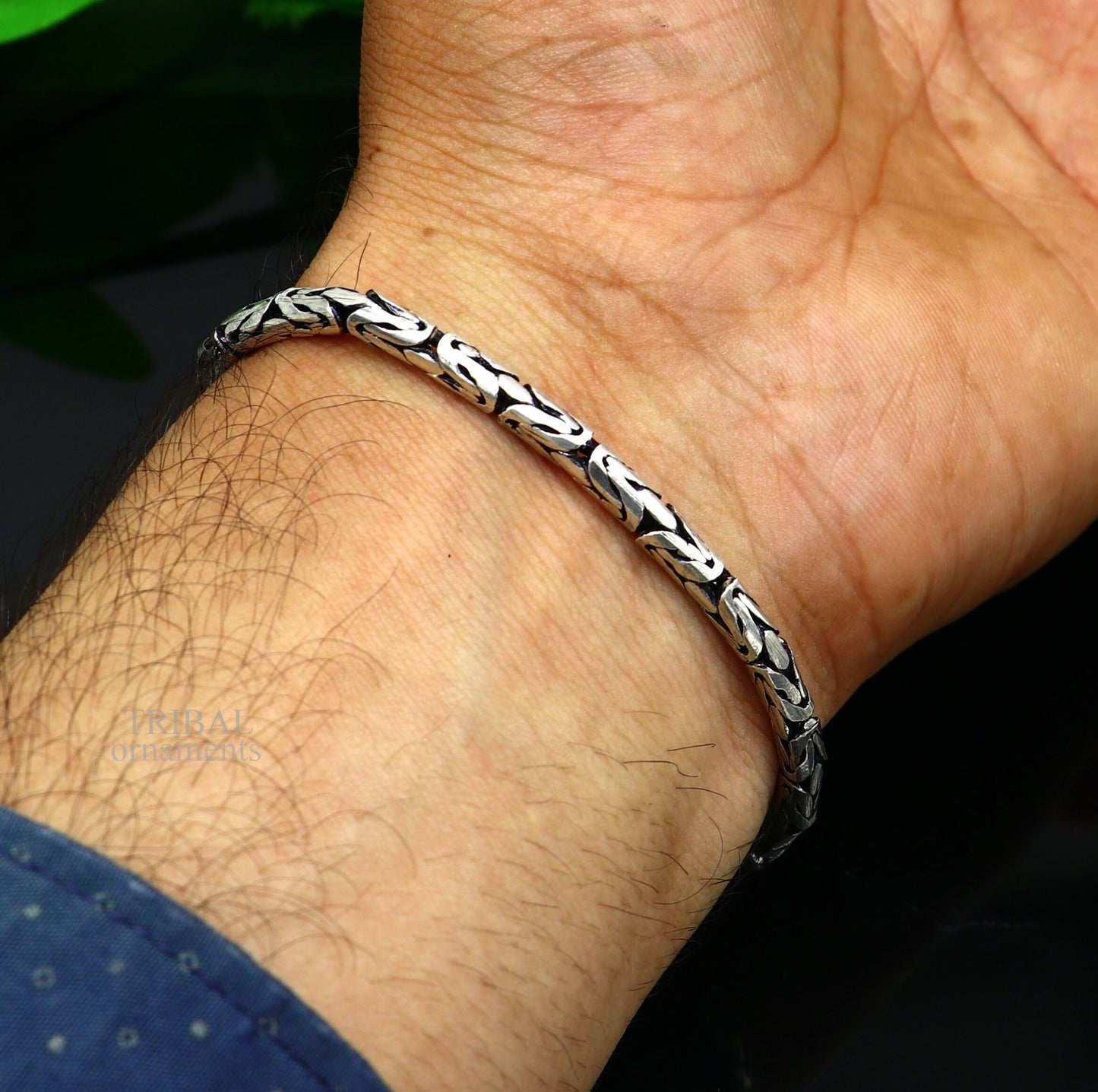 Unisex 925 sterling silver tribal bracelet with vintage style, handmade design, suitable for men and women, stylish tribal jewelry.