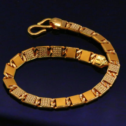 Handmade 22K yellow gold Royal Nawabi chain bracelet with diamond-cut design for men, crafted by TRIBAL ORNAMENTS.