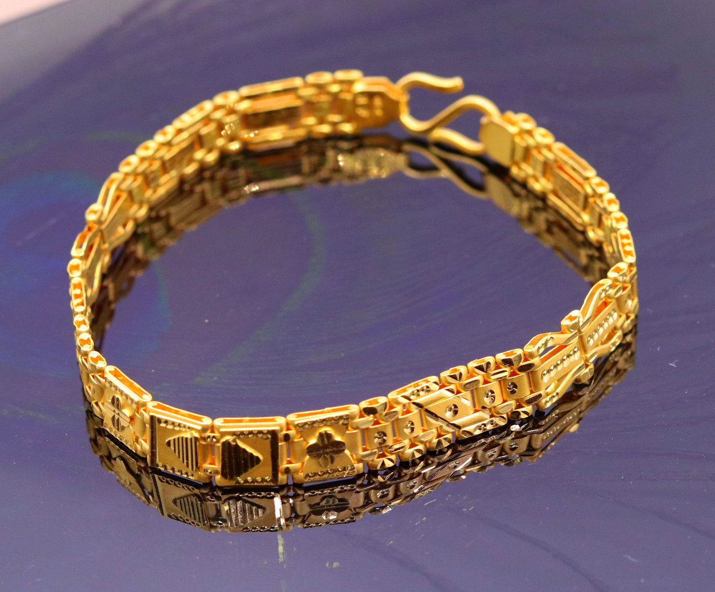 Certified 22kt yellow gold handmade excellent solid flexible link bracelet unisex gifting from Rajasthan india - TRIBAL ORNAMENTS