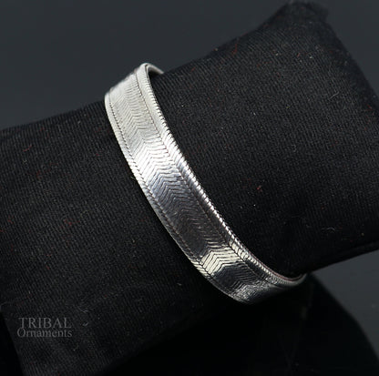 Vintage-style 925 sterling silver wheat chain bracelet belt, flexible unisex jewelry with intricate handmade design from Rajasthan, India.