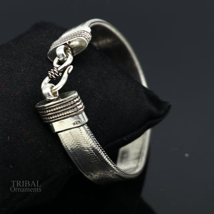 Vintage-style solid 925 sterling silver wheat chain bracelet belt, unisex jewelry with flexible design from Rajasthan, India.