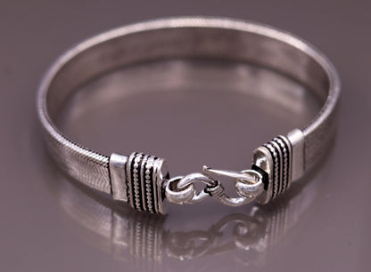 Unisex 925 sterling silver vintage foxtail chain bracelet, handmade tribal ornament jewelry for wrist belt or gift.
