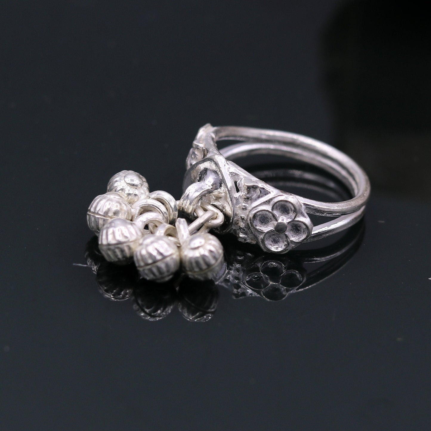 Vintage antique design sterling silver handmade gorgeous charm ring with fabulous noisy bells,excellent customizes belly dance jewelry sr206 - TRIBAL ORNAMENTS