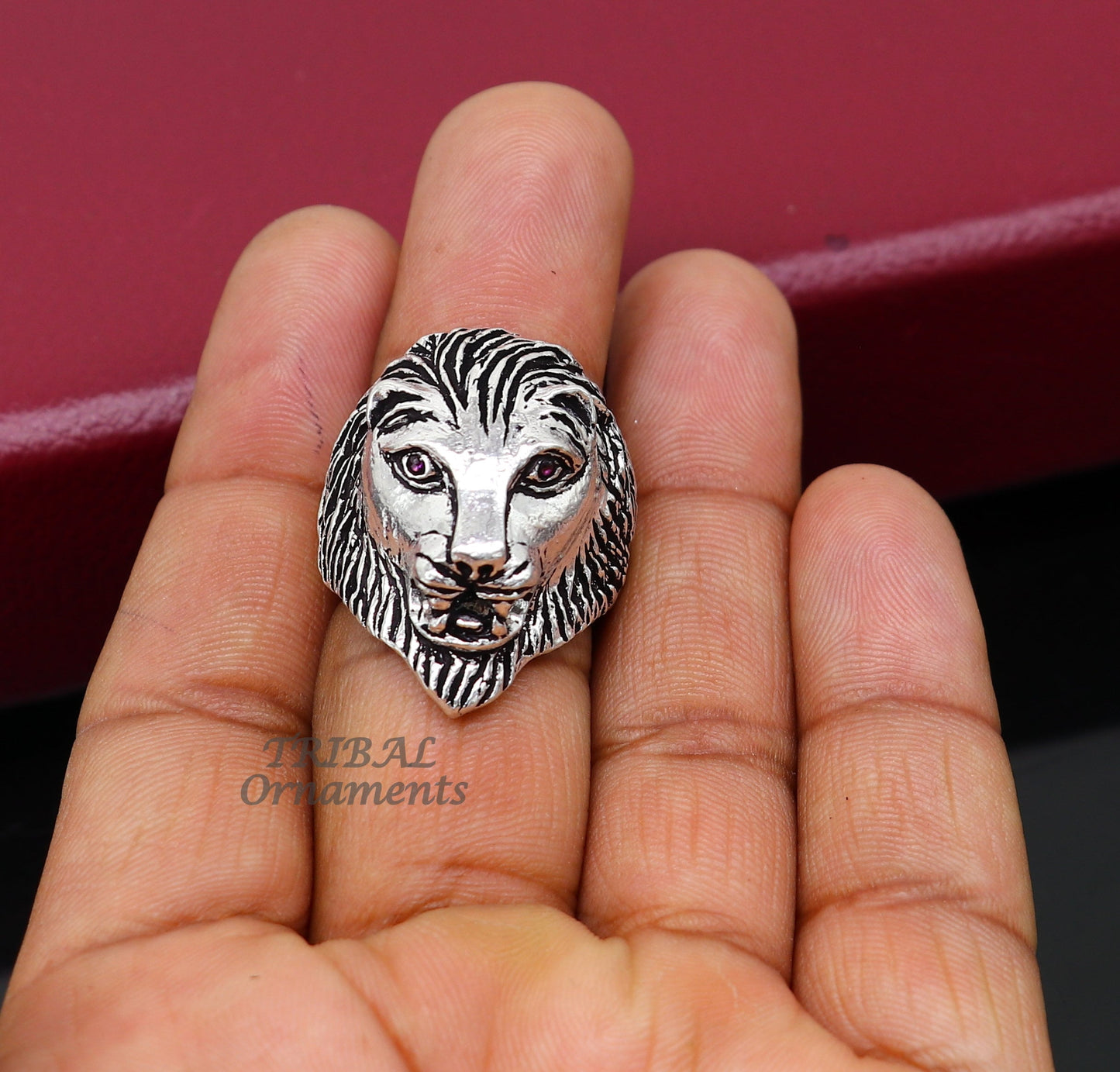 92.5% sterling silver handmade king lion head face high quality unique ring band for gifting, stylish luxury lion ring  sr363 - TRIBAL ORNAMENTS