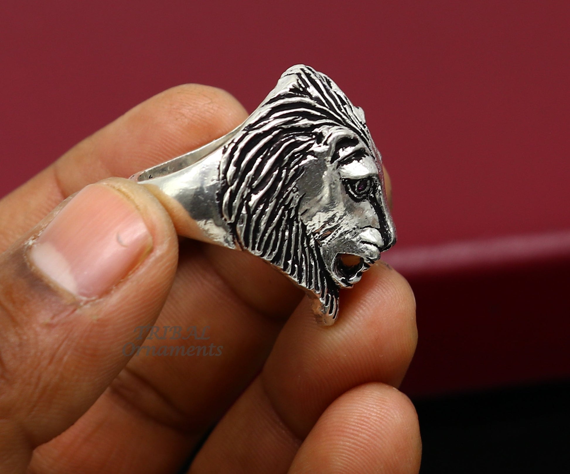 92.5% sterling silver handmade king lion head face high quality unique ring band for gifting, stylish luxury lion ring  sr363 - TRIBAL ORNAMENTS