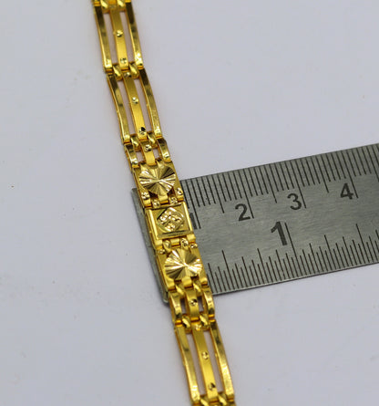 22kt yellow gold diamond cut flexible unisex bracelet by Tribal Ornaments, handmade stylish gold jewelry with hallmarked design.