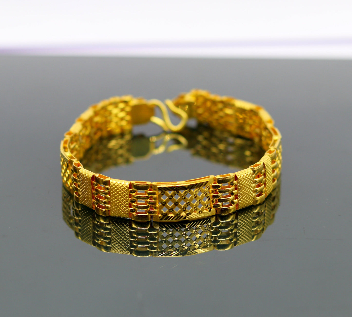 8"/8.5"/9" 22kt yellow gold custom made diamond cut design fabulous flexible bracelet, best gift personalized gold fancy jewelry india br42 - TRIBAL ORNAMENTS