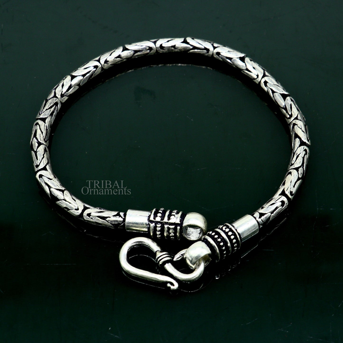 Unisex 925 sterling silver tribal-style bracelet with 4mm vintage beads, handmade and stylish jewelry for men and women.