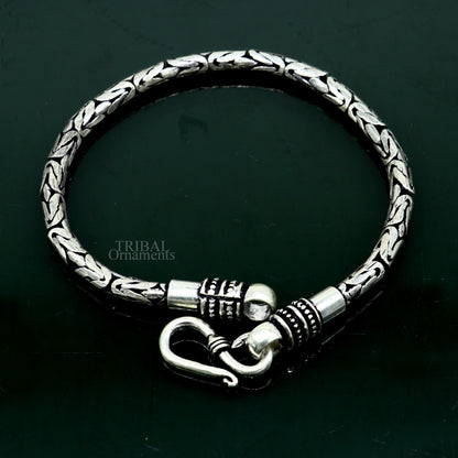 Unisex 925 sterling silver tribal-style bracelet with 4mm vintage beads, handmade and stylish jewelry for men and women.