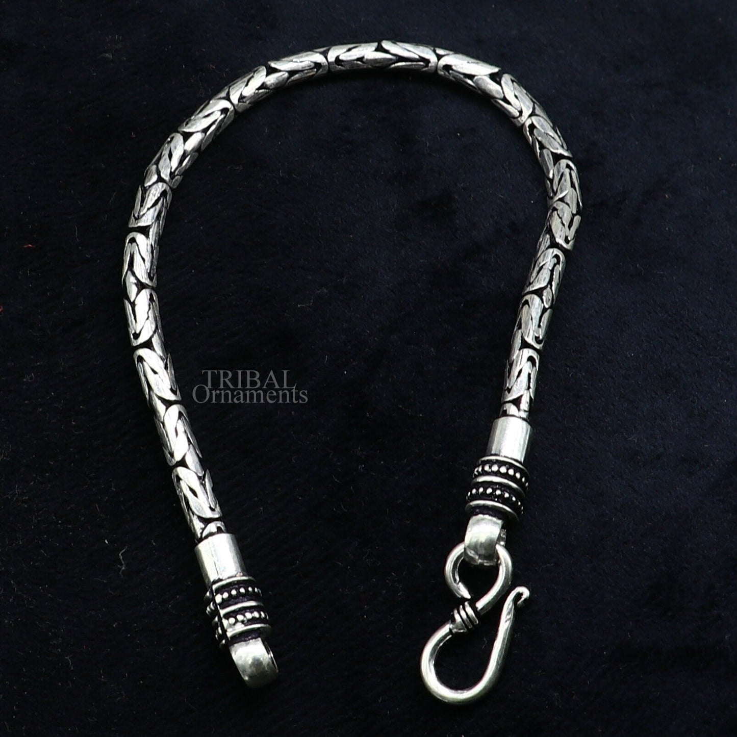 Unisex 925 sterling silver tribal-style bracelet with 4mm vintage handmade design, stylish jewelry for men and women.