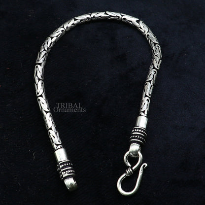 Unisex 925 sterling silver tribal-style bracelet with 4mm vintage handmade design, stylish jewelry for men and women.