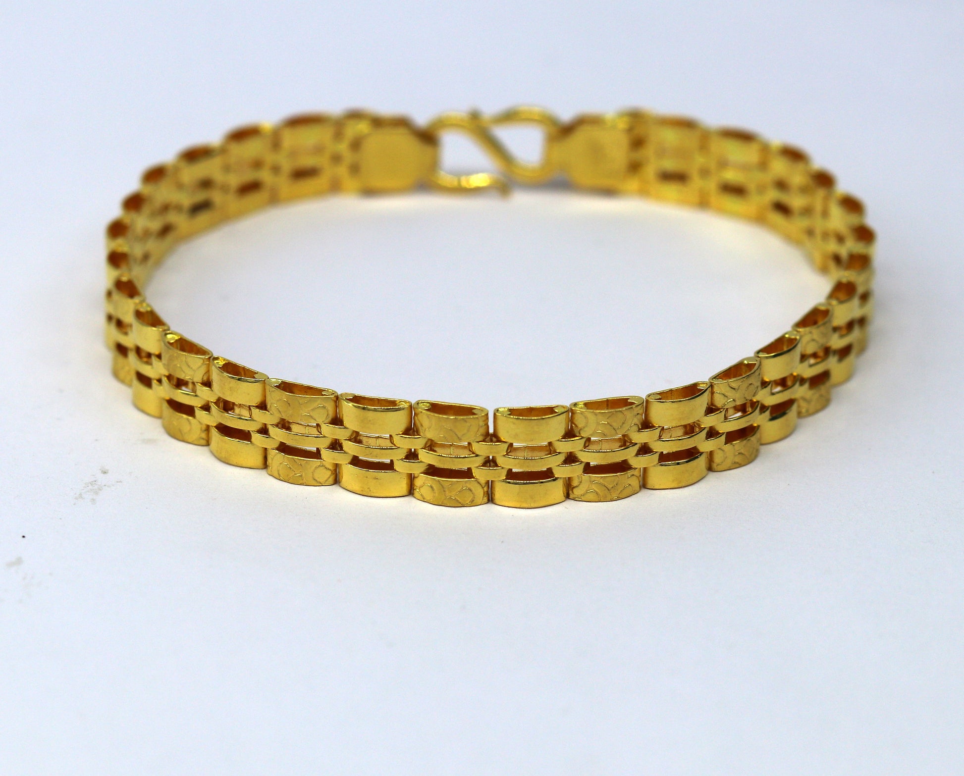 Pure 22kt yellow gold custom made diamond cut design fabulous flexible bracelet, best gift personalized gold fancy jewelry india br41 - TRIBAL ORNAMENTS