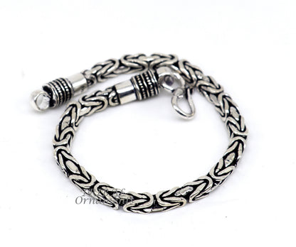 925 Sterling silver Byzantine vintage design chain bracelet, unisex, flexible jewelry with intricate links by TRIBAL ORNAMENTS.