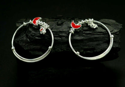 Unisex 925 sterling silver adjustable charm bangle bracelet with decorative tribal design for kids and babies.
