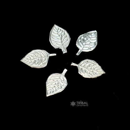 Handmade 1.3cm sterling silver basil rosary leaf pendant by TRIBAL ORNAMENTS, featuring detailed tulsi patra design for worship.