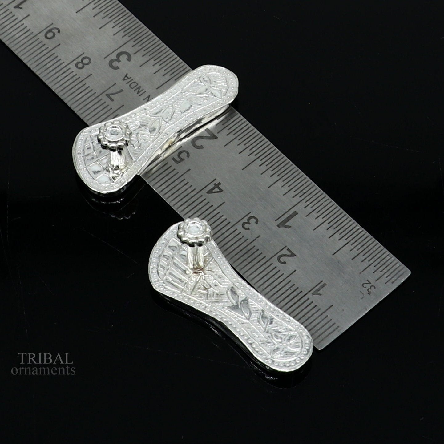1.5" sterling silver handmade idols Charan paduka,slippers for idol krishna, laddu gopala, little krishna or Vshnu Narayana puja art su644 - TRIBAL ORNAMENTS