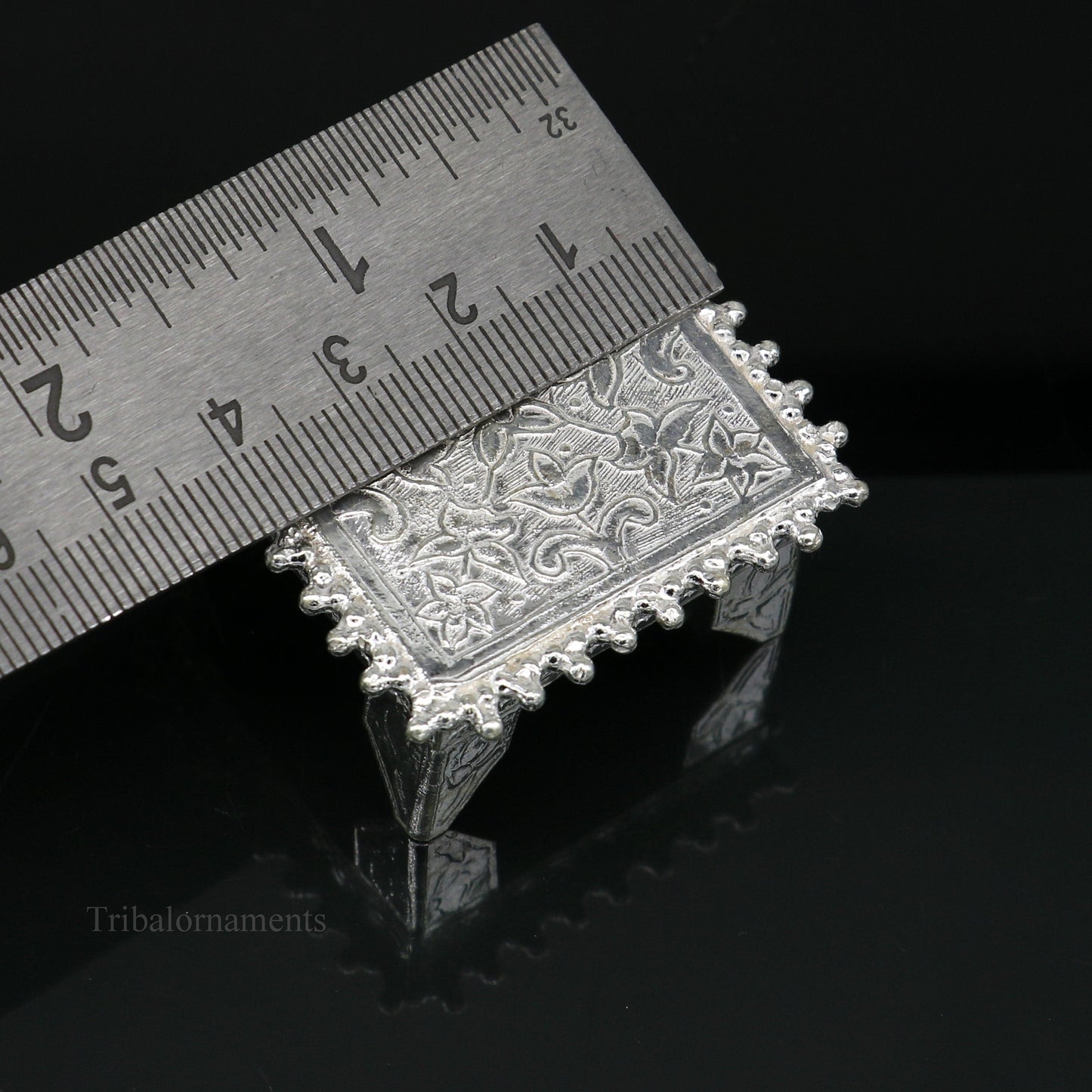 1.5" Vintage design Sterling silver handmade customize small square shape table/bazot/chouki, excellent home puja utensils temple art su431 - TRIBAL ORNAMENTS