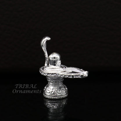 Small 1-inch handmade 925 sterling silver Lord Shiva lingam stand, a traditional Shivling puja article for wealth and prosperity.