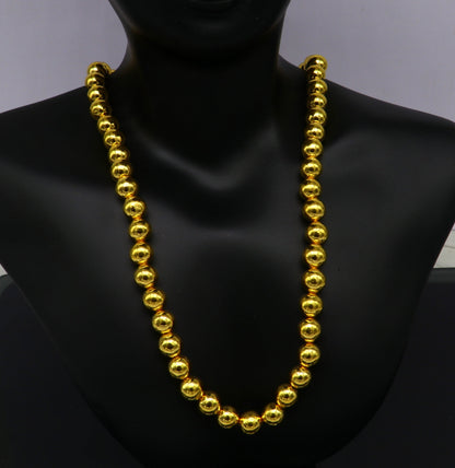 10pcs 22kt yellow gold handmade 7mm plain beads from TRIBAL ORNAMENTS, loose waxed beads for custom gold jewelry.