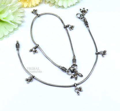 11-inch solid silver snake chain anklet by TRIBAL ORNAMENTS, tribal belly dance jewelry, and stylish daily-use ankle bracelet.
