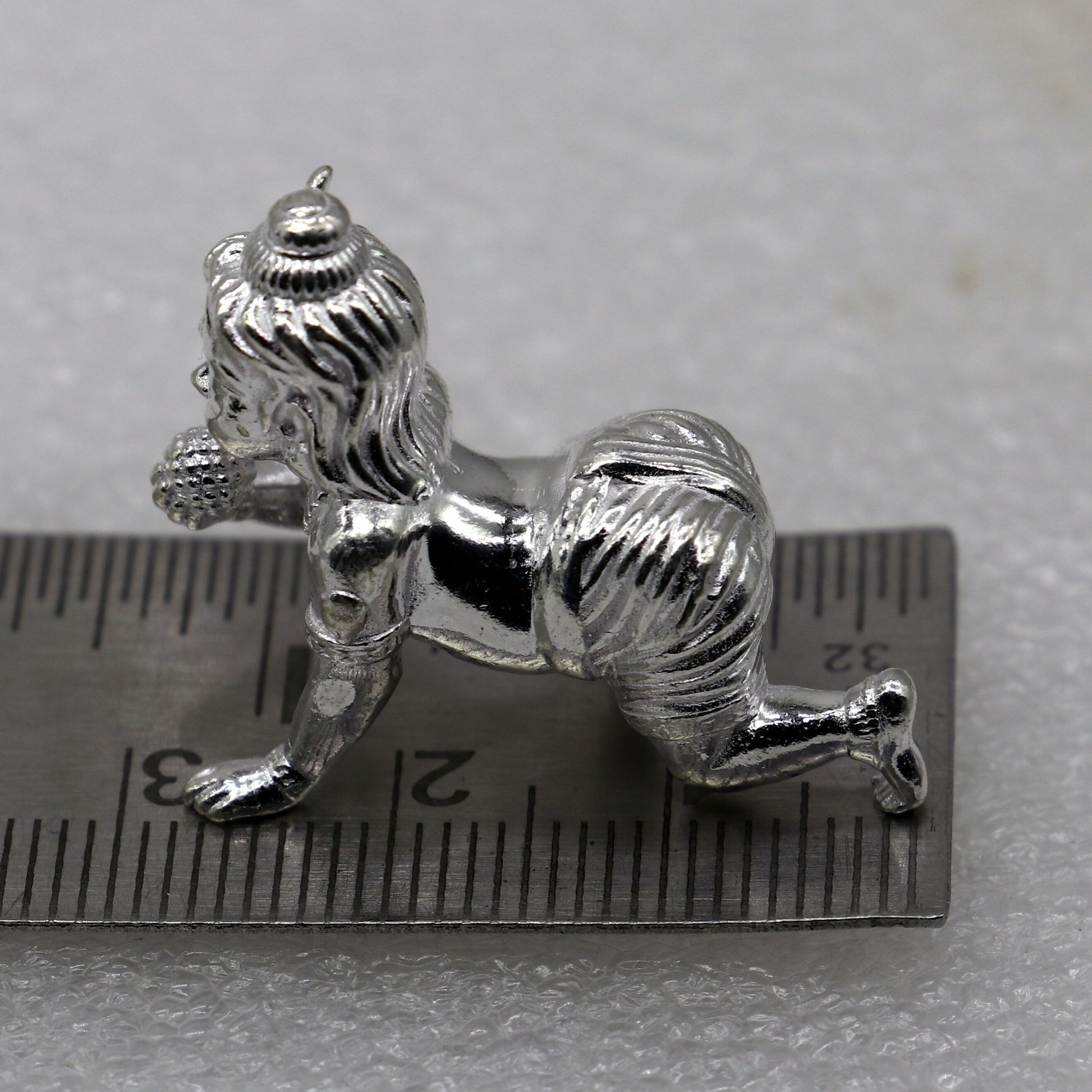 15grams solid 925 sterling silver handmade lord little Krishna, Bal Gopala,crawling Krishna small statue sculpture home puja article art764 - TRIBAL ORNAMENTS