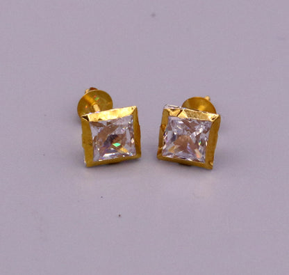 18 karat yellow gold handmade amazing square shape cubic zircon stone stud earring unisex jewelry er89 - TRIBAL ORNAMENTS