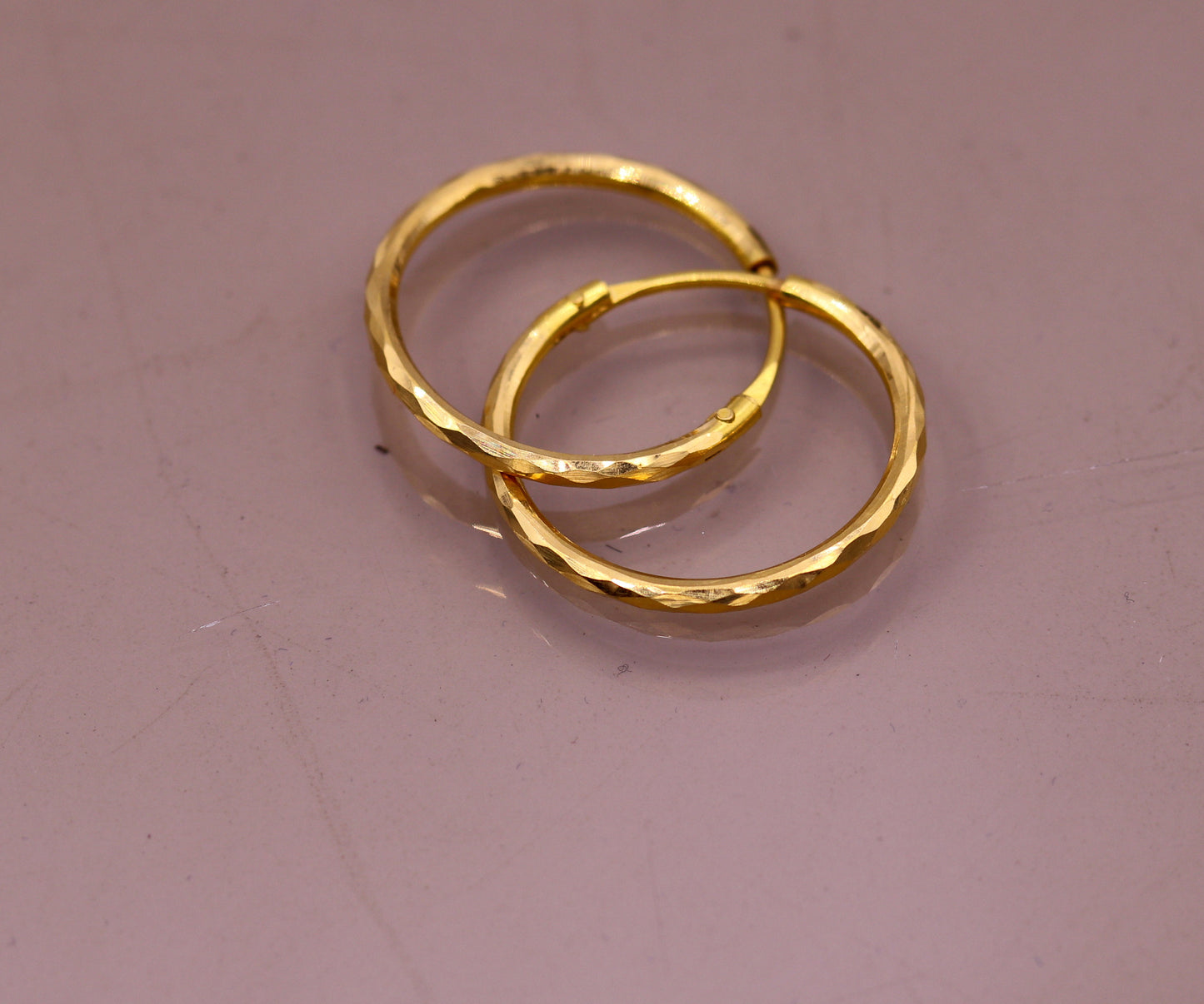 18 Kt yellow gold handmade fabulous hoops earring bali jewelry, excellent diamond cut design gifting jewelry form india - TRIBAL ORNAMENTS