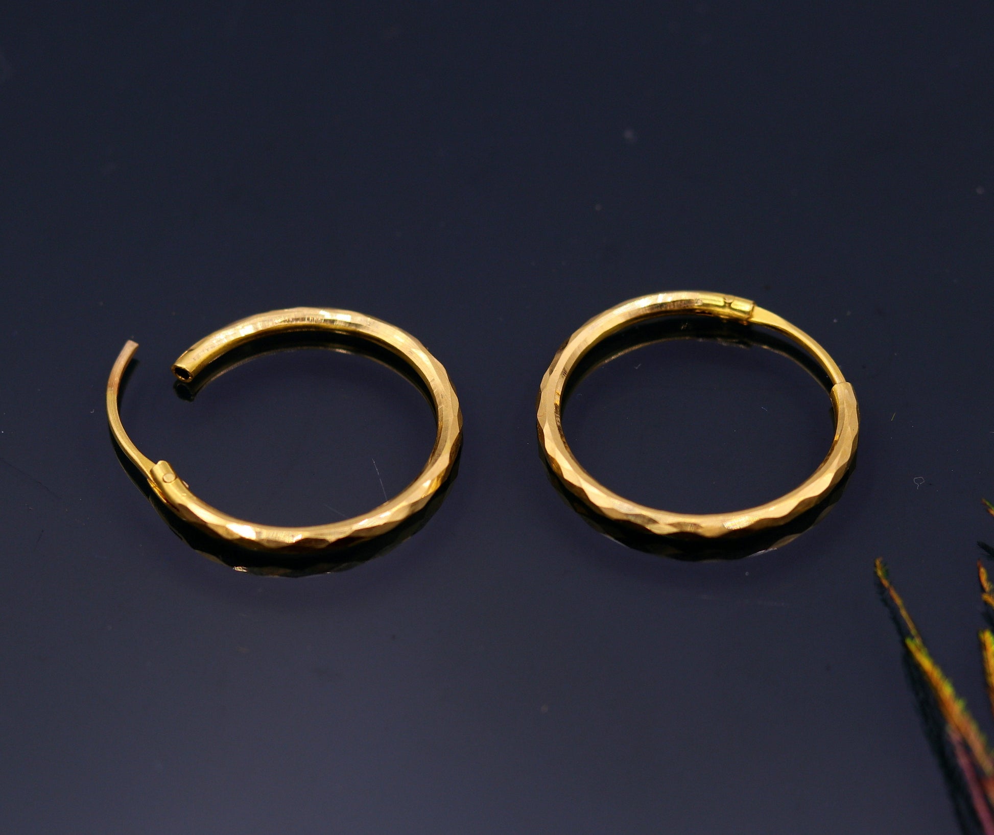 18 Kt yellow gold handmade fabulous hoops earring bali jewelry, excellent diamond cut design gifting jewelry form india - TRIBAL ORNAMENTS