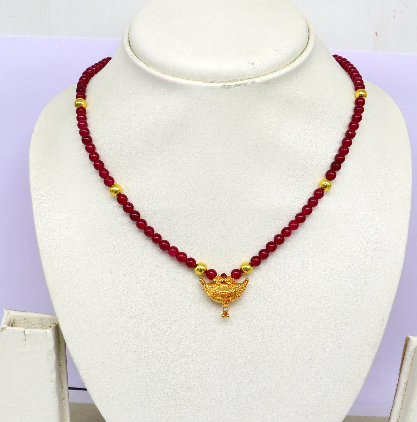 18" red color beaded necklace, fabulous 20kt yellow gold amulet style pendant, excellent customize gift stylish tribal ethnic jewelry ap05 - TRIBAL ORNAMENTS