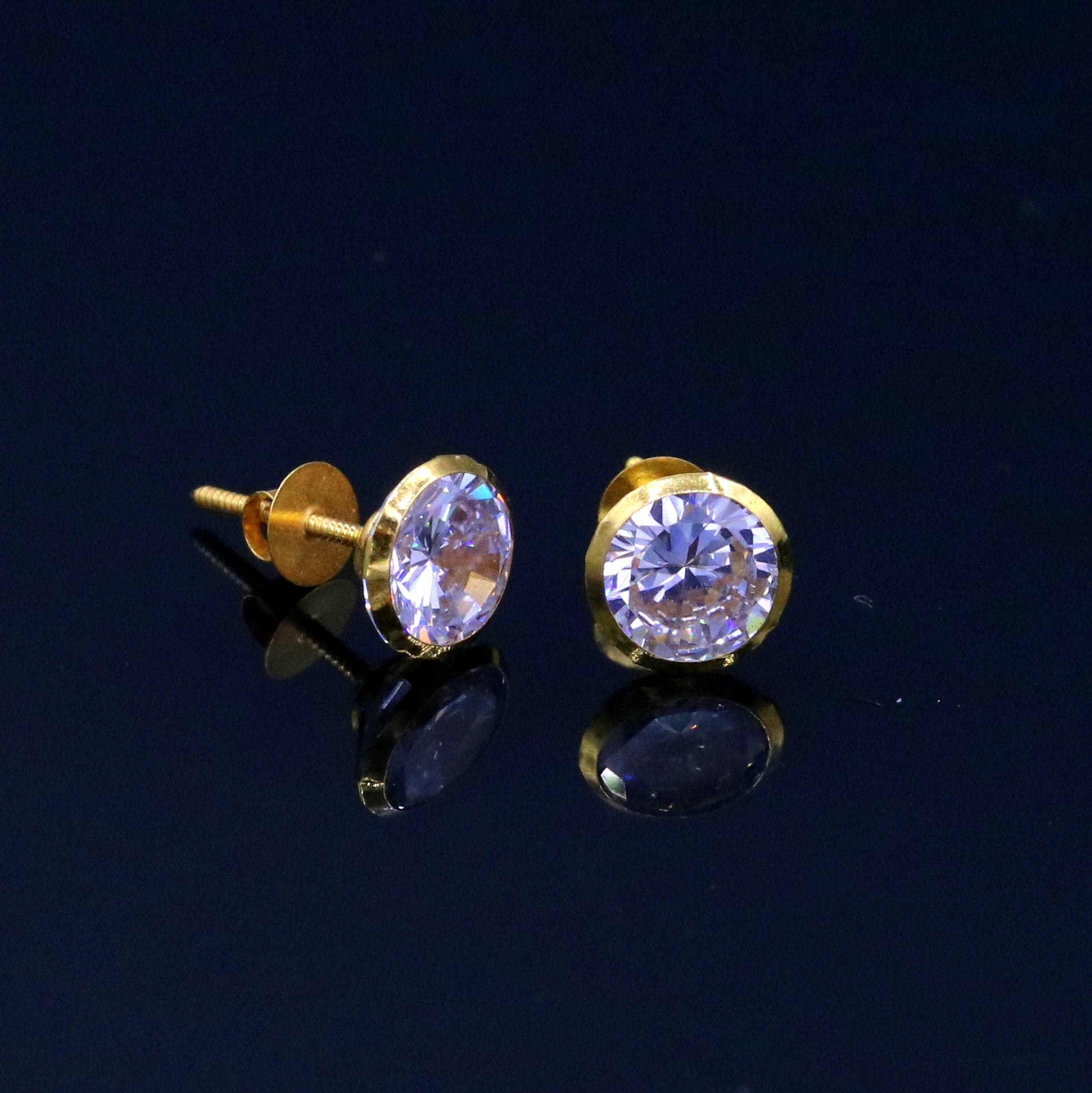 18Karat yellow gold gorgeous cubic zircon stone amazing 6 mm stud earring excellent vintage antique design er87 - TRIBAL ORNAMENTS