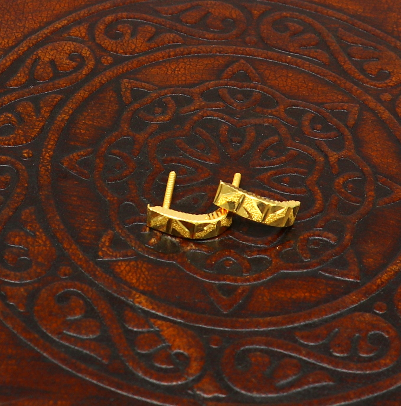 18kt yellow fine gold customized stud hoops earring, excellent brides made clip on earring, Huggie Hoop Earrings jewelry best gifting ho68 - TRIBAL ORNAMENTS