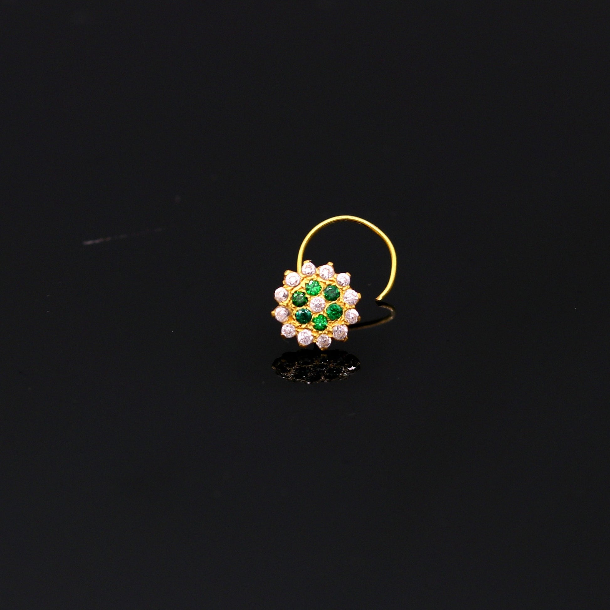 18kt yellow gold handmade fabulous green color stone cubic zircon nose stud,excellent women girls daily use jewelry from Rajasthan gnp16 - TRIBAL ORNAMENTS