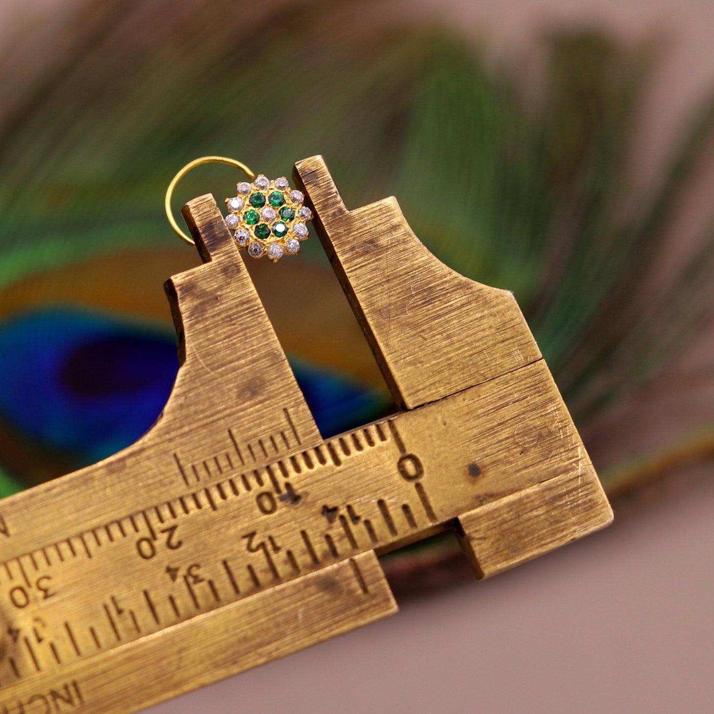 18kt yellow gold handmade fabulous green color stone cubic zircon nose stud,excellent women girls daily use jewelry from Rajasthan gnp16 - TRIBAL ORNAMENTS