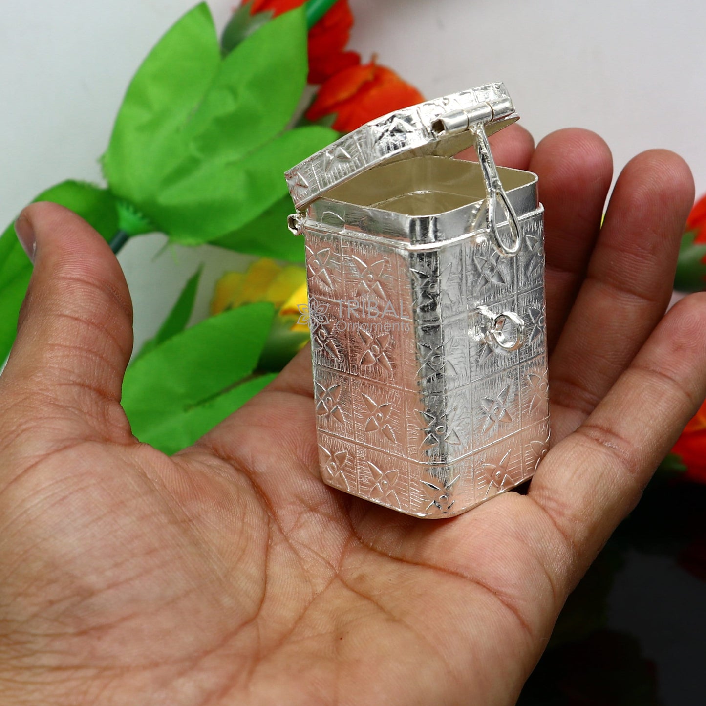 Vintage 2.2-inch silver utensils jewelry trinket box with floral detailing, crafted by TRIBAL ORNAMENTS.