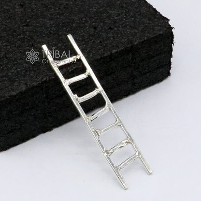 Handmade 2.5-inch 925 sterling silver ladder with 7 steps, detailed silver stair, ideal for puja rituals and silver utensils.