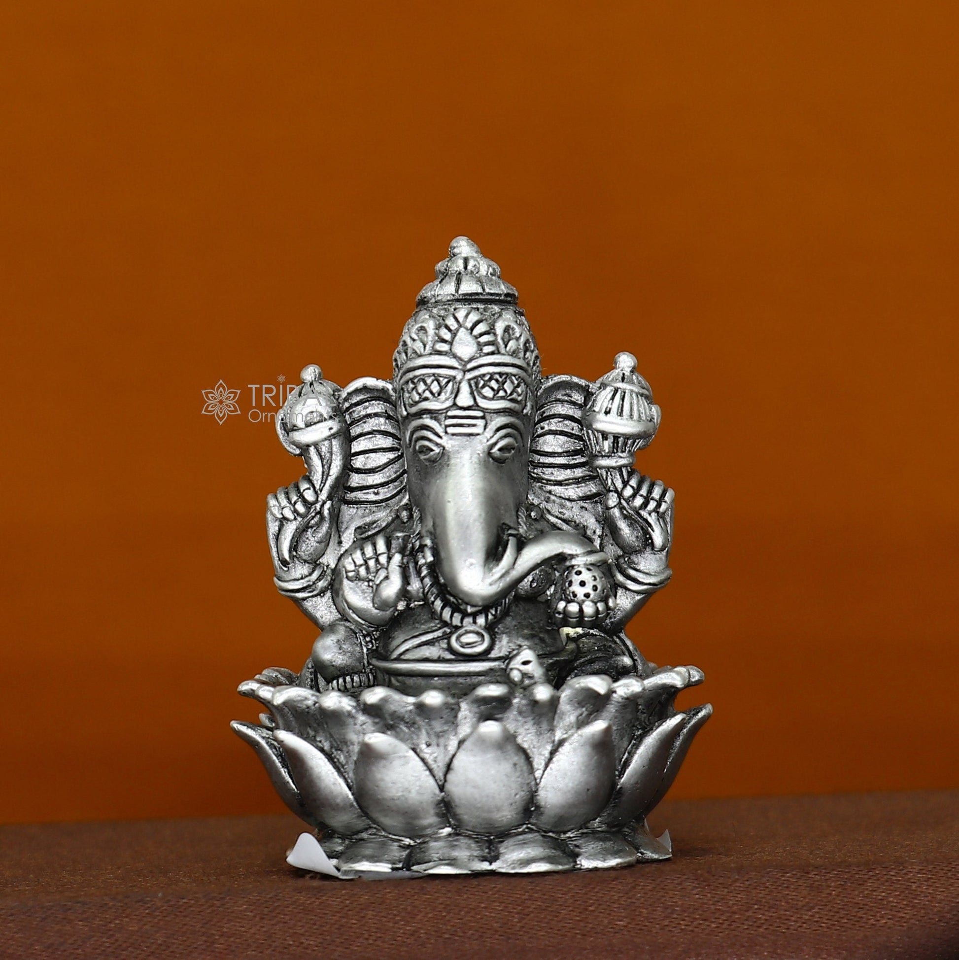 2"  925 Sterling silver handmade Hindu God Idol Ganesha statue, puja article figurine, home decor Diwali puja Divine silver article art681 - TRIBAL ORNAMENTS
