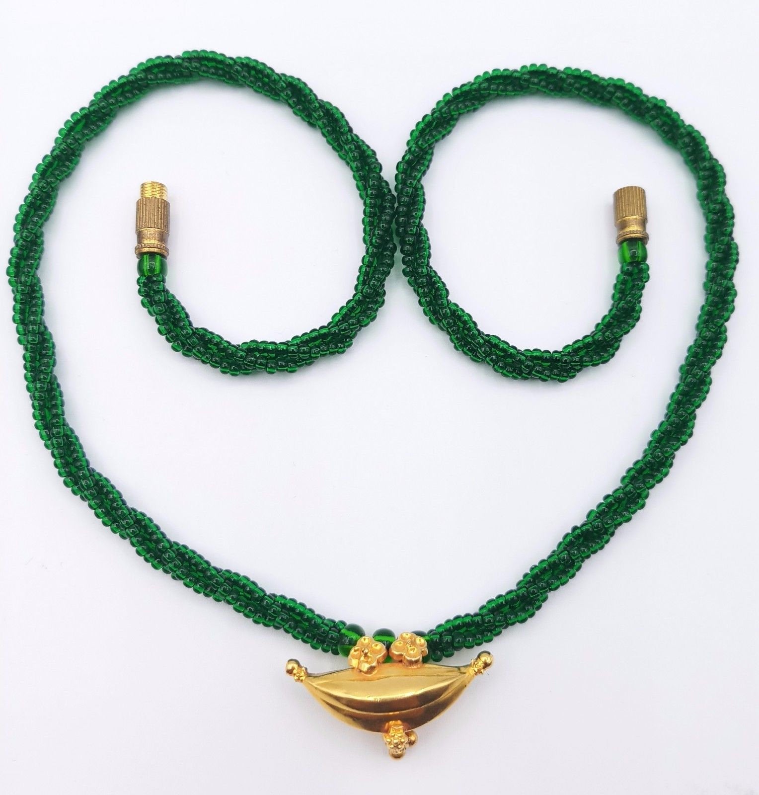 20 karat yellow gold vintage antique style handmade amulet pendant necklace jewelry for girl's women's from tribal Rajasthan india - TRIBAL ORNAMENTS