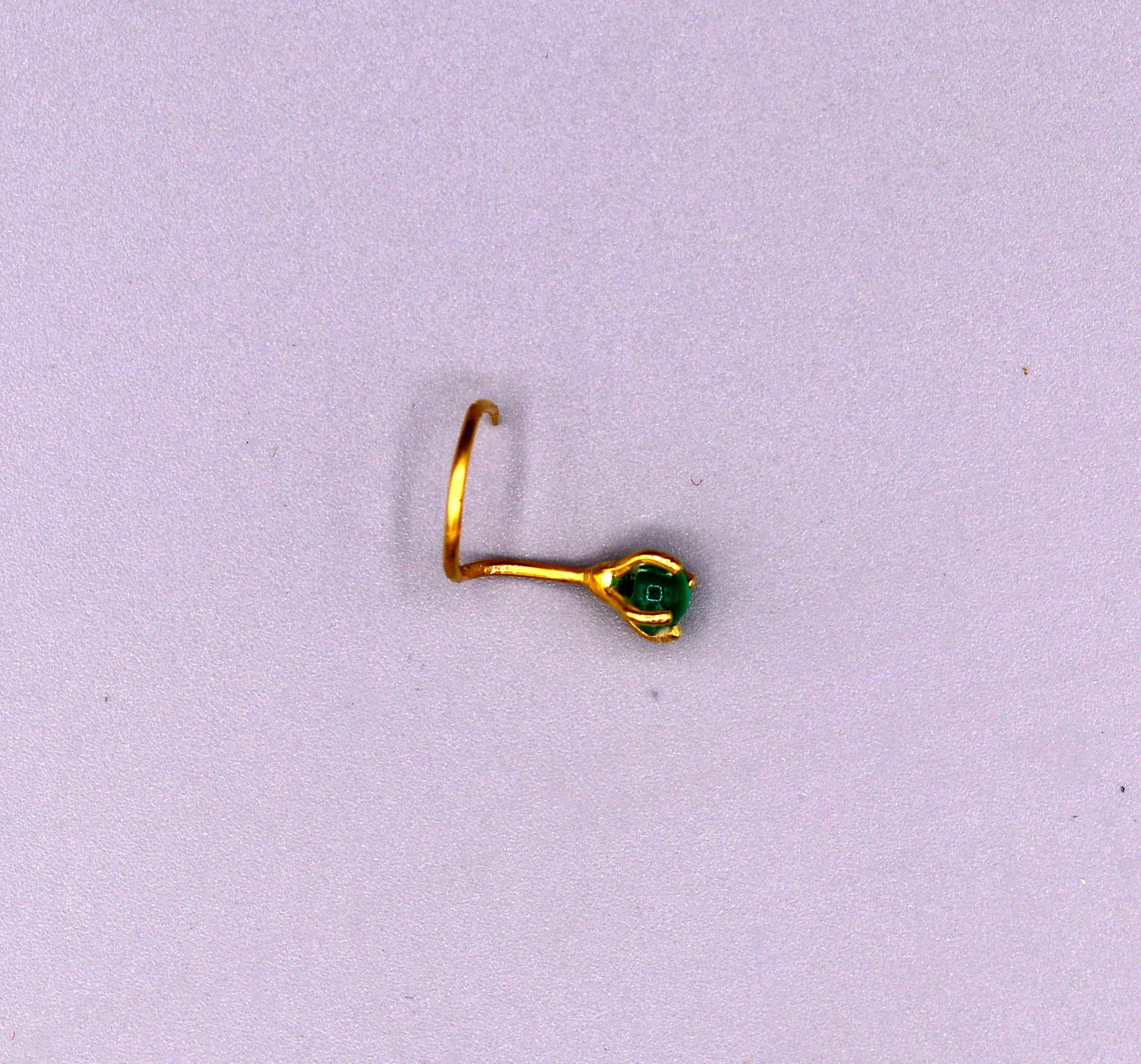 22 karat gold handmade fabulous nose pin single green stone women's jewelry - TRIBAL ORNAMENTS