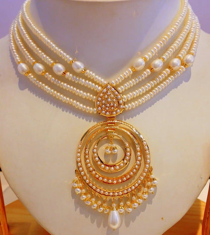 22k yellow gold pearl necklace with Earrings authentic - TRIBAL ORNAMENTS