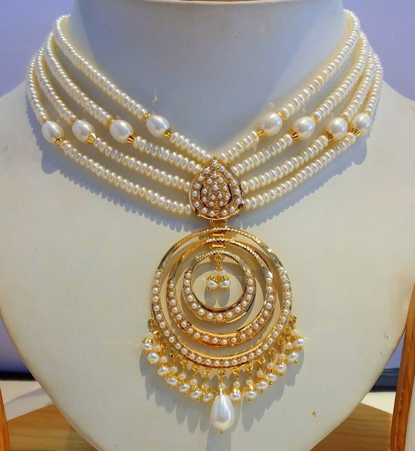 22k yellow gold pearl necklace with Earrings authentic - TRIBAL ORNAMENTS