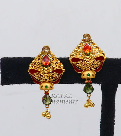 22kt yellow gold handmade traditional stud earring with intricate filigree work, showcasing ethnic jewelry craftsmanship.