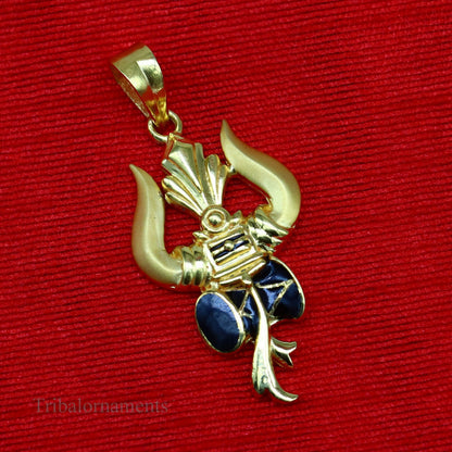 22KT yellow gold handmade Lord Shiva Trishul pendant, unisex jewelry with customized trident design by Tribal Ornaments.