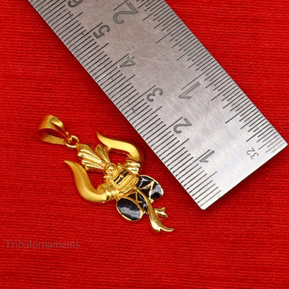 22KT yellow gold Lord Shiva Trishul pendant, handmade unisex jewelry with customized trident design by TRIBAL ORNAMENTS.