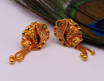 22KT yellow gold handmade filigree drop earrings with antique-style dangle design, showcasing intricate craftsmanship and elegant jewelry.